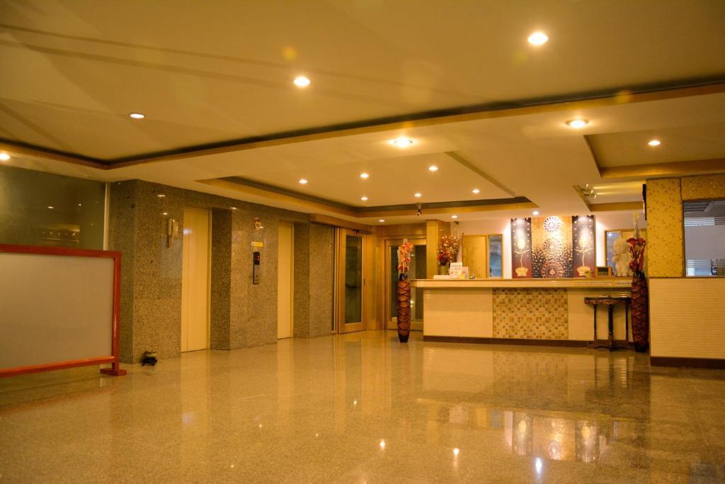 Pohseen Grand Palace Hotel Bangkok Luaran gambar