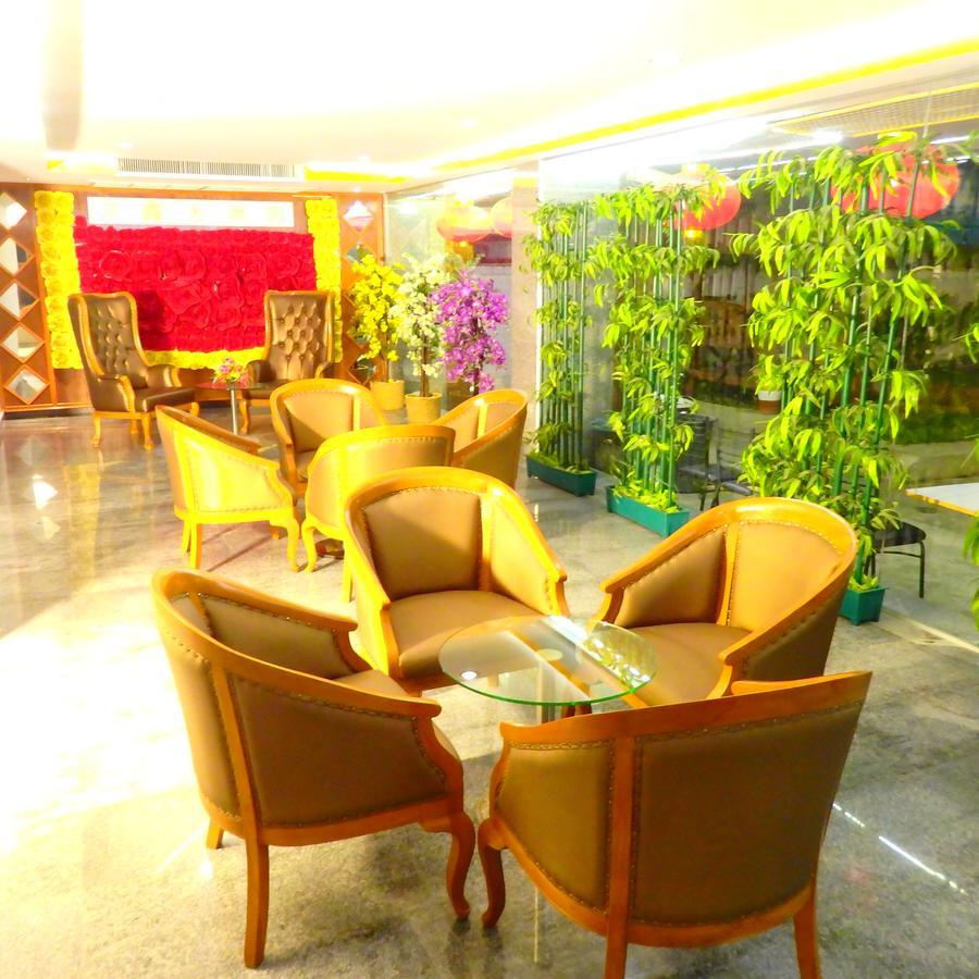 Pohseen Grand Palace Hotel Bangkok Luaran gambar