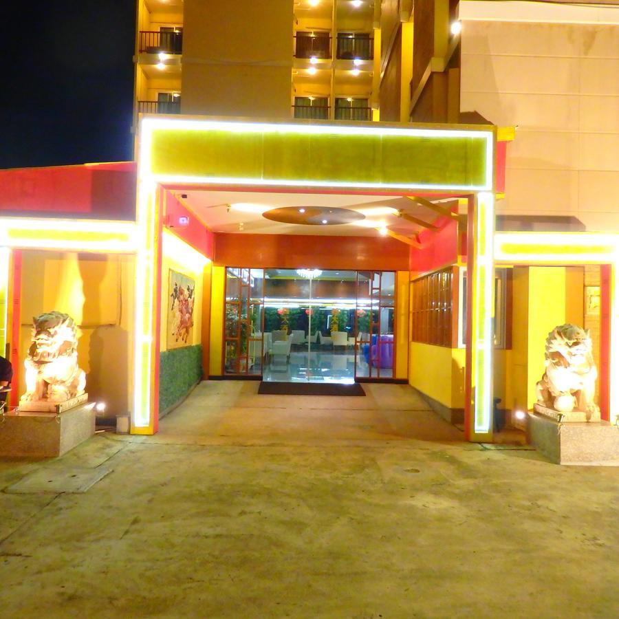 Pohseen Grand Palace Hotel Bangkok Luaran gambar