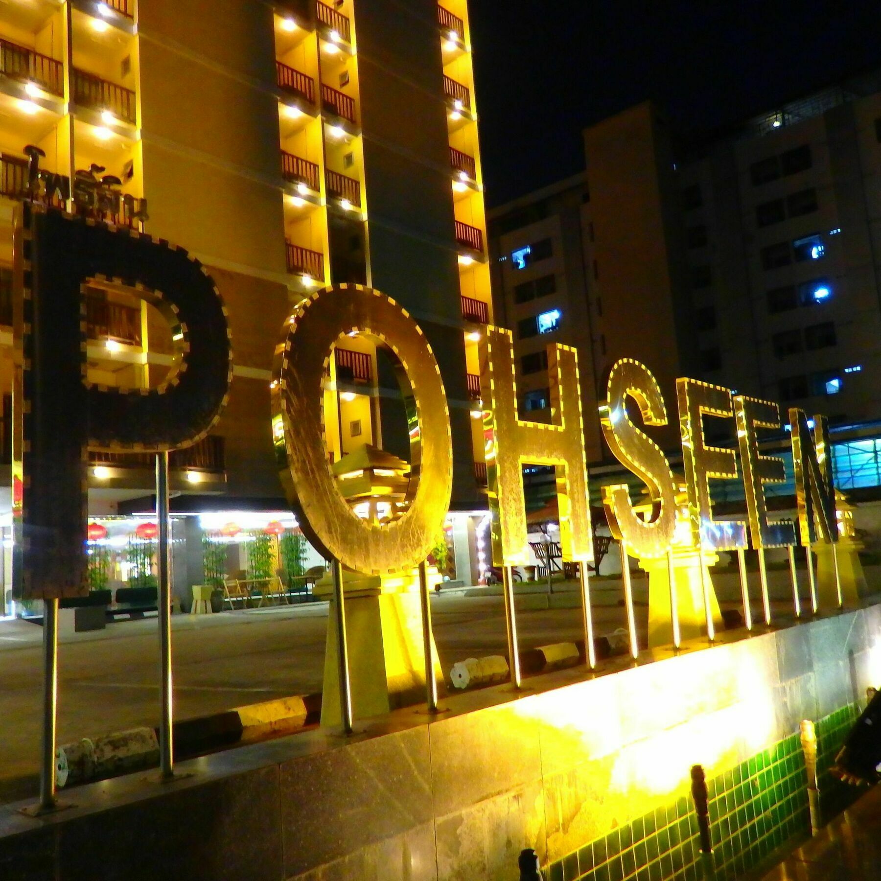 Pohseen Grand Palace Hotel Bangkok Luaran gambar