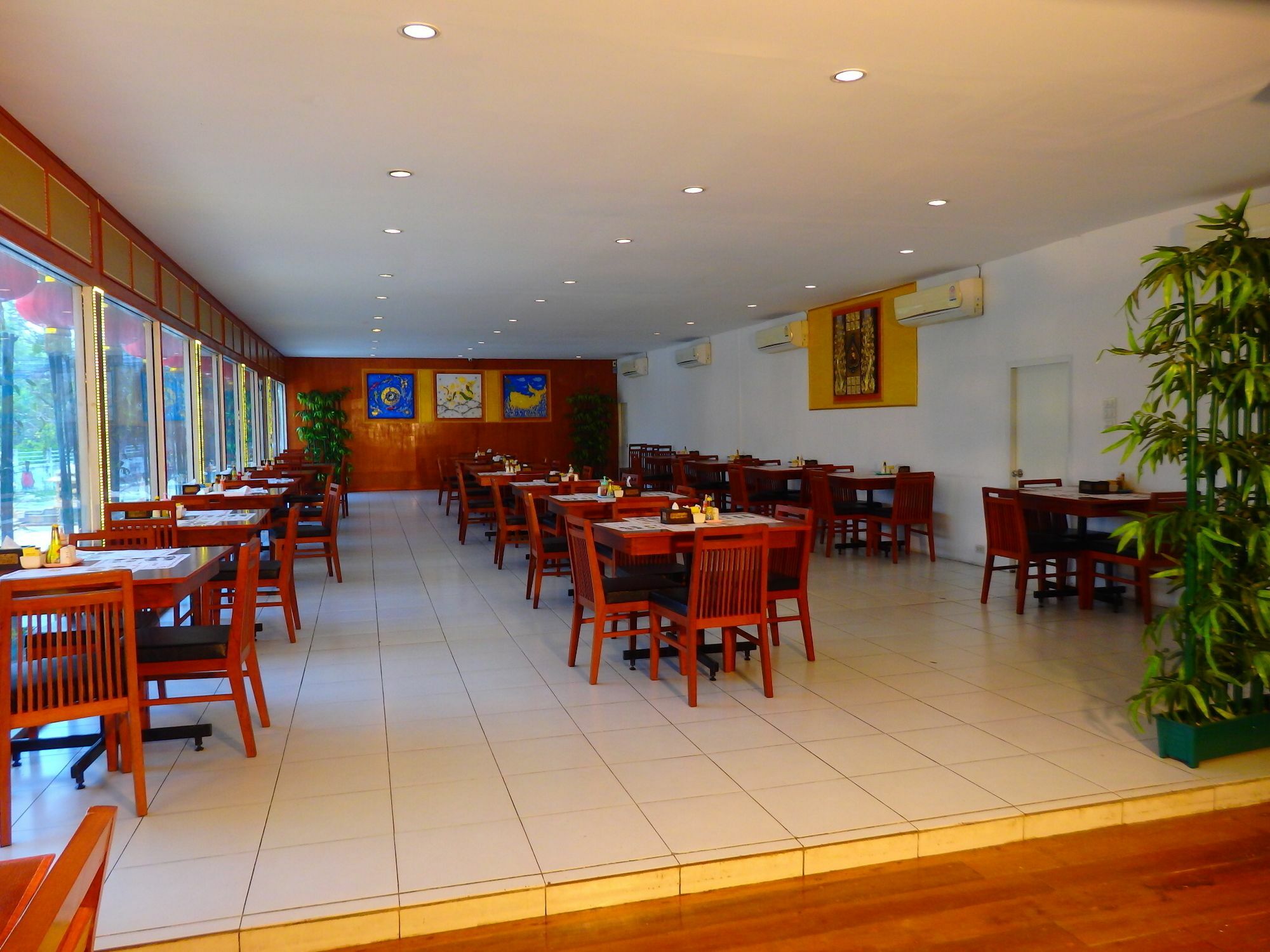 Pohseen Grand Palace Hotel Bangkok Luaran gambar