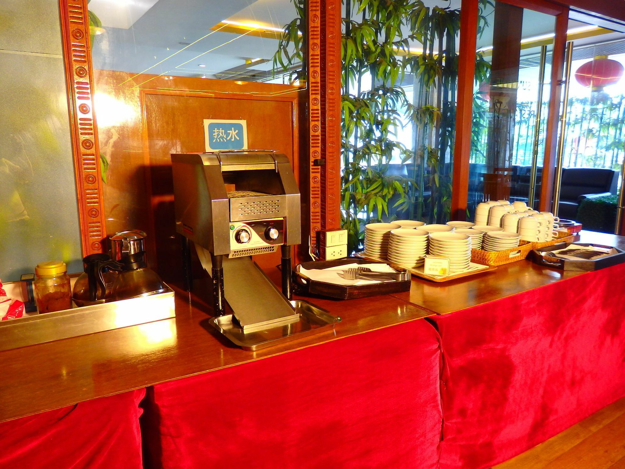 Pohseen Grand Palace Hotel Bangkok Luaran gambar